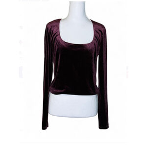 NWT ASTR Velvet Eggplant Long Sleeve Square Neck Top M 💜